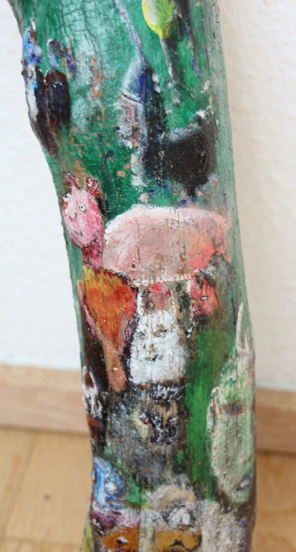 Grimmig-grüner Dschungel Weisser Mann
